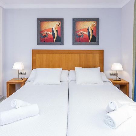2 Habs Buena Terraza Con Bbq - Wifi, Piscina Apartment Mijas Luaran gambar